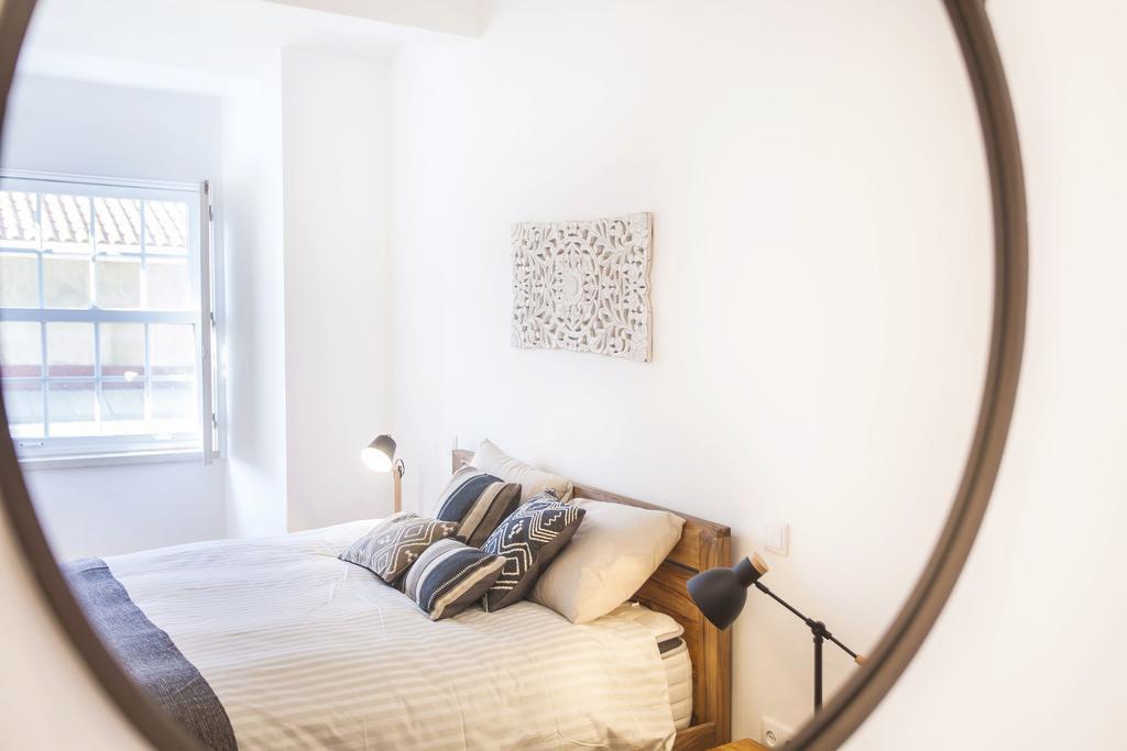 Lovelystay - Cais Apartment River View Lisboa Ngoại thất bức ảnh